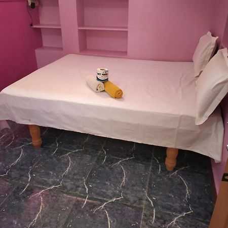 Shambhu Guest House ฮัมปี ภายนอก รูปภาพ
